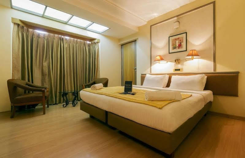 Hotel Gandharva Shivajinagar Pune Exterior photo